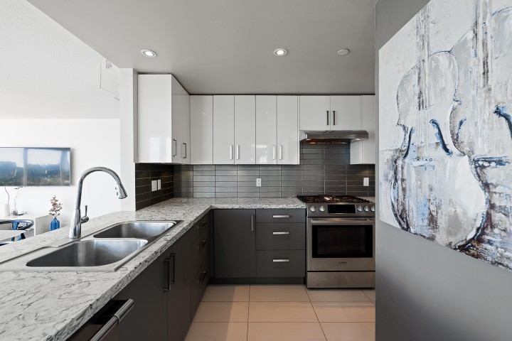 Photo 9 at 1202 - 1383 Marinaside Crescent, Yaletown, Vancouver West