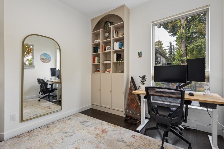 Photo 16 at 881 Salsbury Drive, Hastings, Vancouver East
