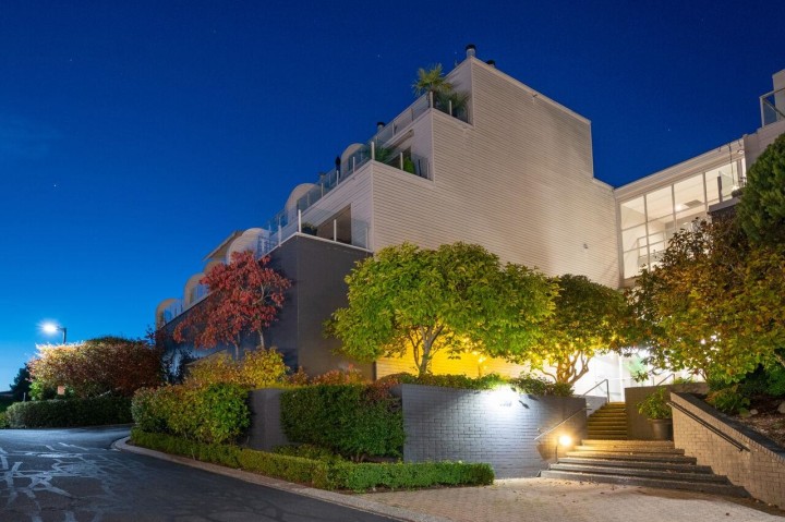 Photo 2 at 210 - 2274 Folkestone Way, Panorama Village, West Vancouver