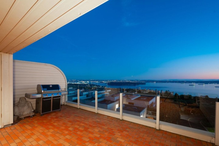 Photo 7 at 210 - 2274 Folkestone Way, Panorama Village, West Vancouver