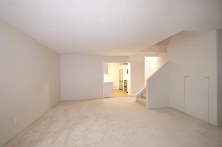 Photo 10 at 210 - 2274 Folkestone Way, Panorama Village, West Vancouver