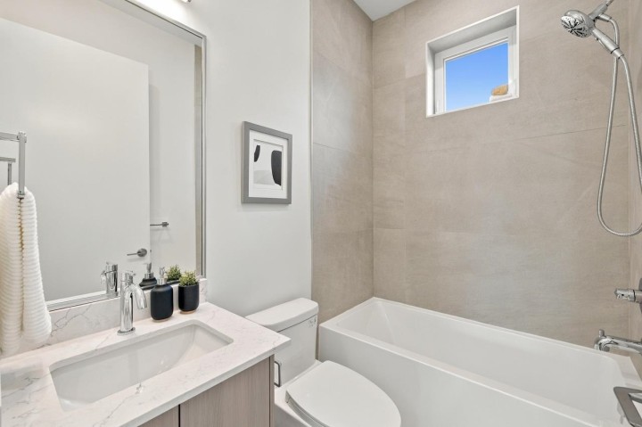 Photo 28 at 1 - 3183 Graveley Street, Renfrew VE, Vancouver East