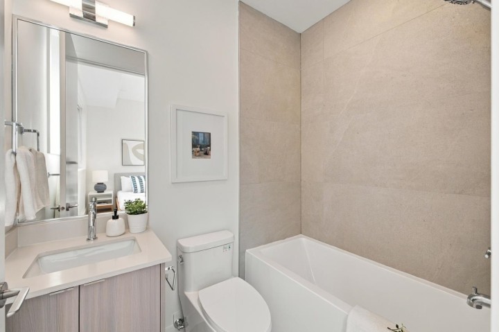 Photo 26 at 1 - 3185 Graveley Street, Renfrew VE, Vancouver East