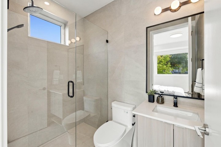 Photo 22 at 1 - 3185 Graveley Street, Renfrew VE, Vancouver East