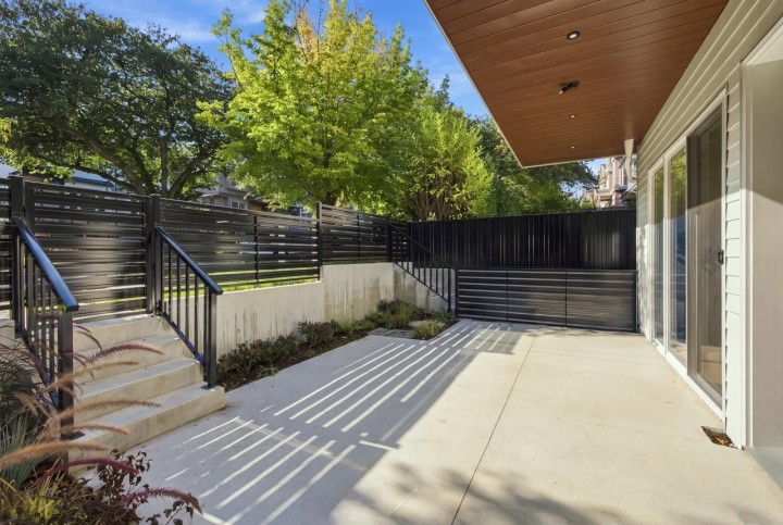 Photo 5 at 1 - 3185 Graveley Street, Renfrew VE, Vancouver East