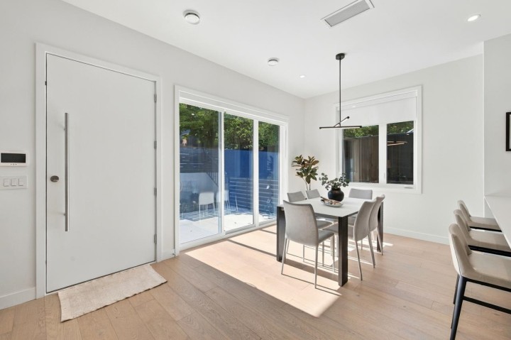 Photo 11 at 1 - 3185 Graveley Street, Renfrew VE, Vancouver East