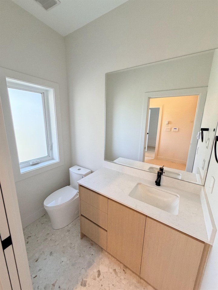 Photo 11 at 1402 E 18th Avenue, Knight, Vancouver East