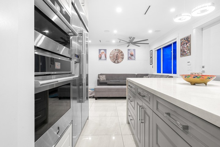 Photo 19 at 6970 Inverness Street, South Vancouver, Vancouver East