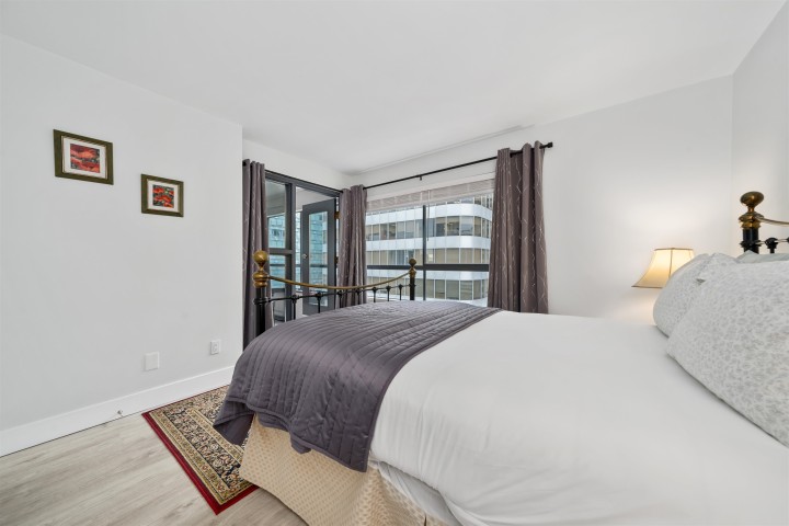 Photo 5 at 1403 - 1060 Alberni Street, West End VW, Vancouver West