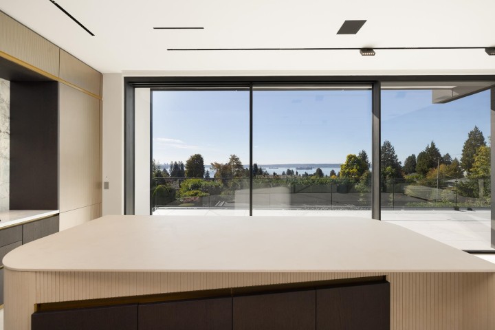 Photo 13 at 2484 Ottawa Avenue, Dundarave, West Vancouver