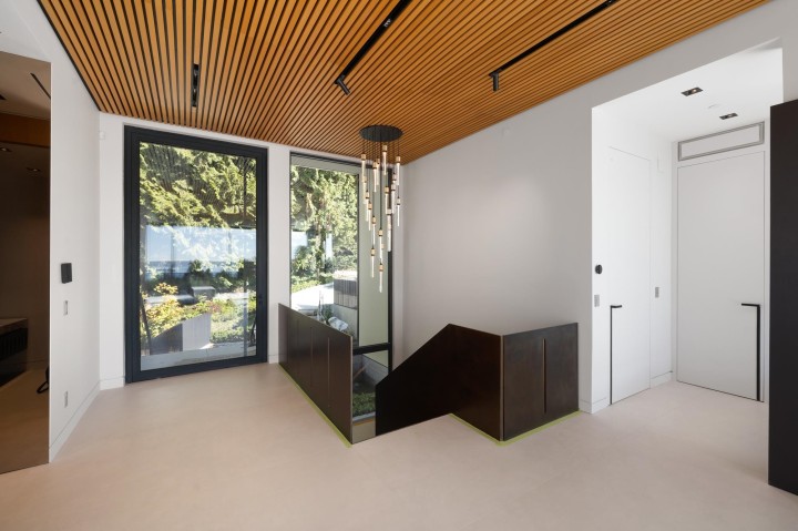 Photo 3 at 2484 Ottawa Avenue, Dundarave, West Vancouver