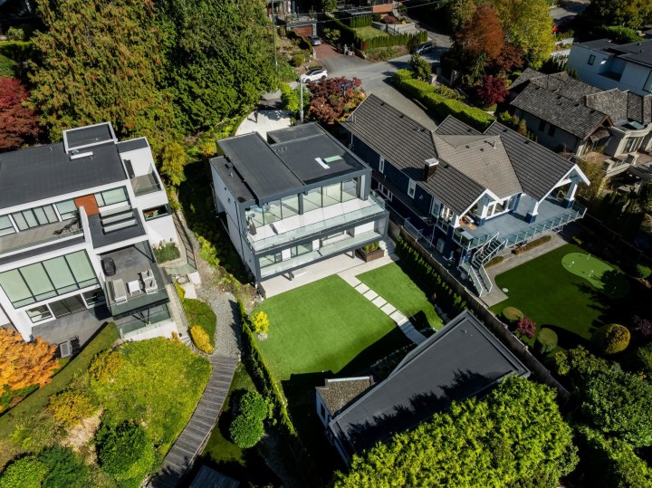 Photo 39 at 2484 Ottawa Avenue, Dundarave, West Vancouver