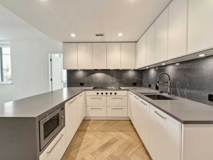 Photo 5 at 203 - 4685 Cambie Street, Cambie, Vancouver West