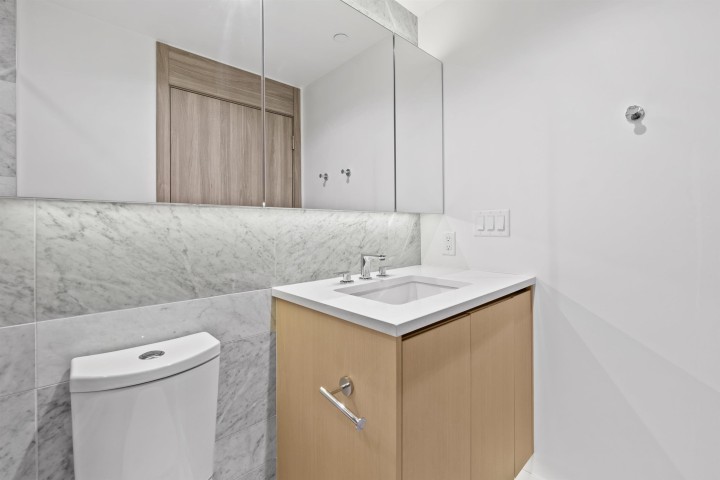 Photo 18 at 684 - 87 Nelson Street, Yaletown, Vancouver West