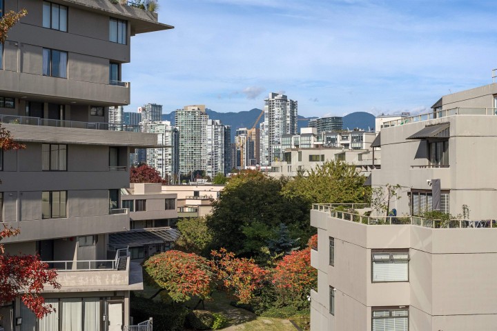Photo 28 at 302 - 650 Moberly Road, False Creek, Vancouver West