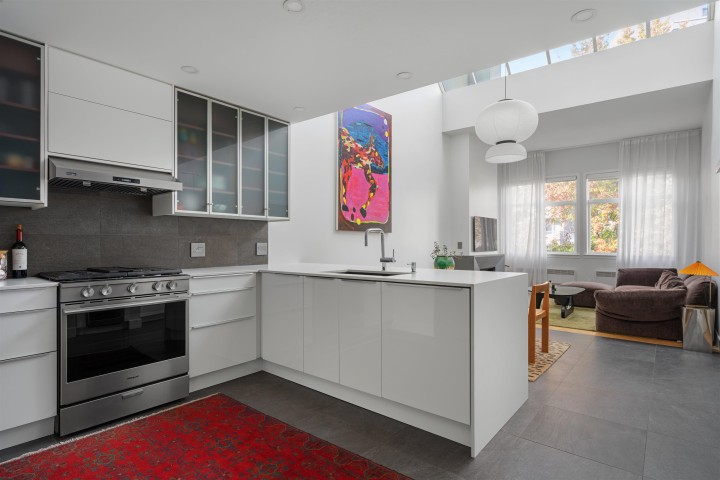 Photo 15 at 302 - 650 Moberly Road, False Creek, Vancouver West