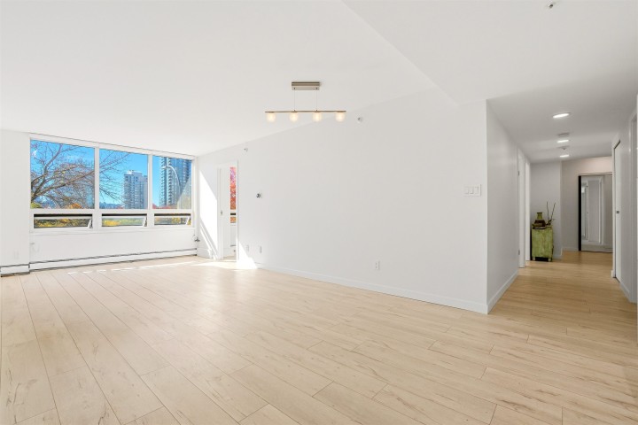 Photo 3 at 2A - 199 Drake Street, Yaletown, Vancouver West
