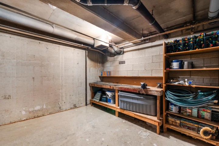 Photo 25 at 703 - 1737 Duchess Avenue, Ambleside, West Vancouver