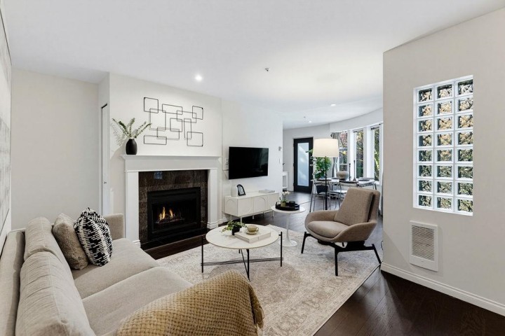 Photo 2 at 202 - 1050 Nicola Street, West End VW, Vancouver West