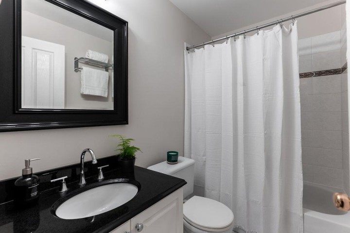 Photo 17 at 202 - 1050 Nicola Street, West End VW, Vancouver West