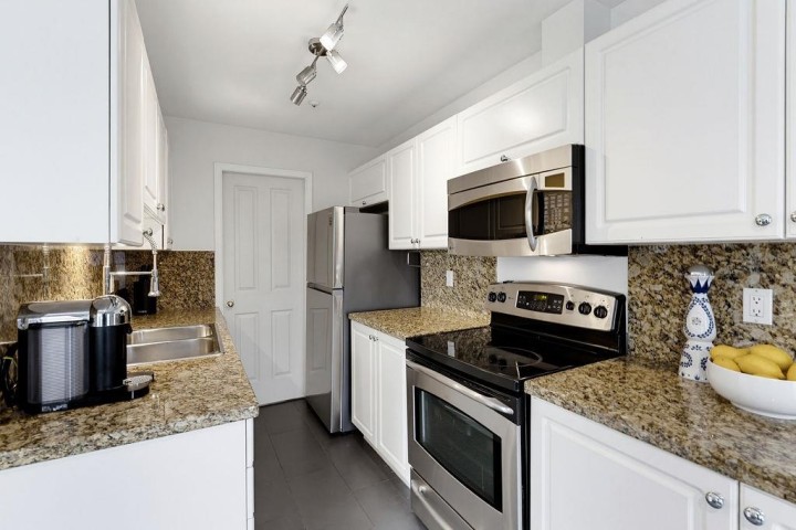 Photo 11 at 202 - 1050 Nicola Street, West End VW, Vancouver West