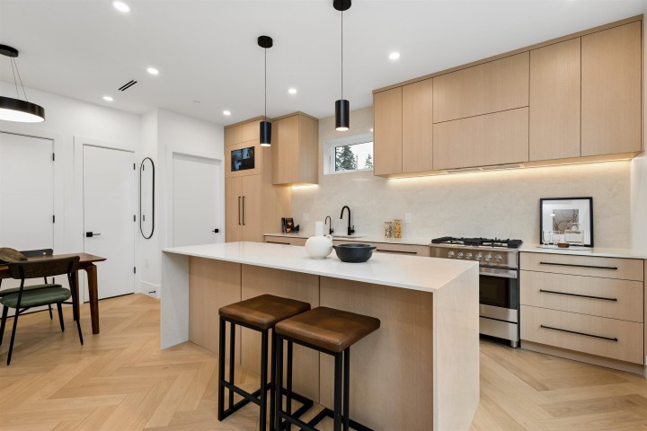 Photo 1 at 1 - 3639 E 46th Avenue, Killarney VE, Vancouver East
