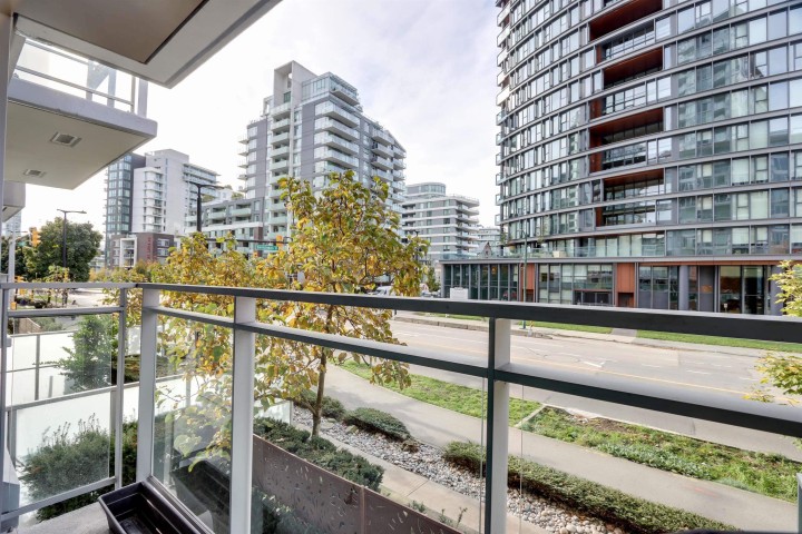 Photo 17 at 207 - 1618 Quebec Street, Mount Pleasant VE, Vancouver East