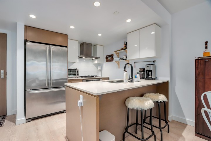 Photo 1 at 207 - 1618 Quebec Street, Mount Pleasant VE, Vancouver East