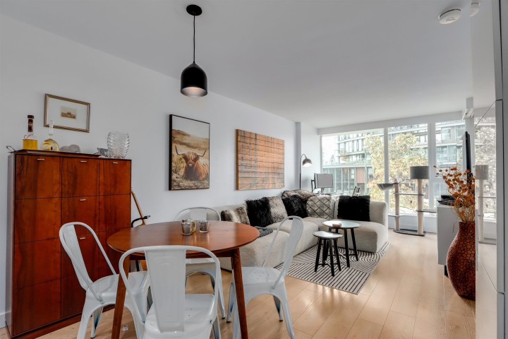 Photo 5 at 207 - 1618 Quebec Street, Mount Pleasant VE, Vancouver East