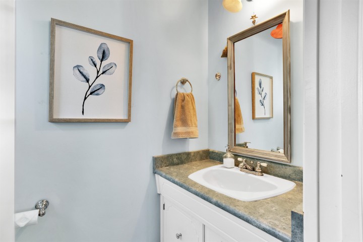 Photo 17 at 2412 E 40th Avenue, Collingwood VE, Vancouver East
