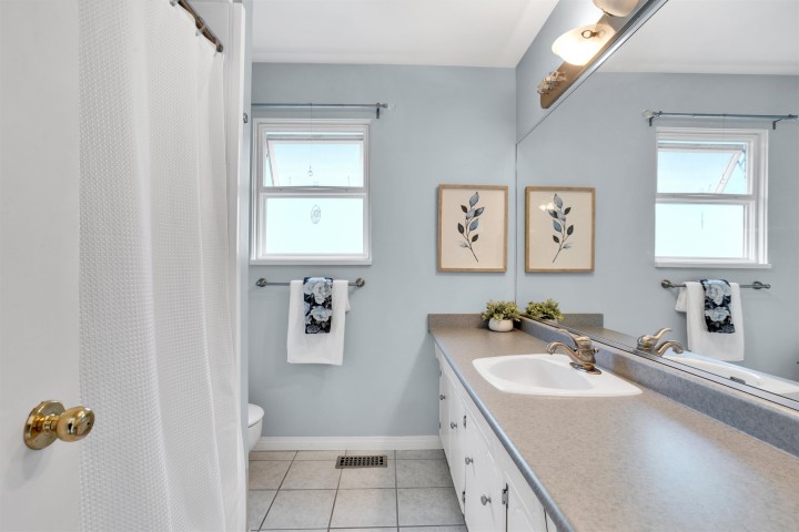 Photo 22 at 2412 E 40th Avenue, Collingwood VE, Vancouver East