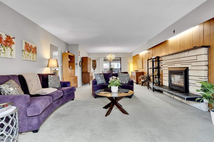 Photo 5 at 2412 E 40th Avenue, Collingwood VE, Vancouver East
