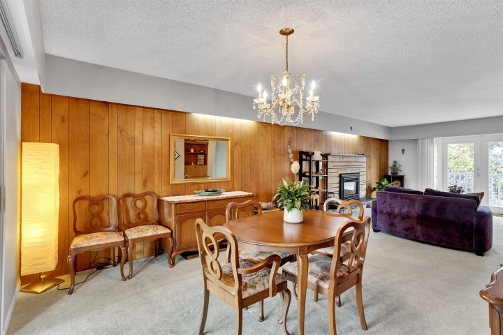 Photo 9 at 2412 E 40th Avenue, Collingwood VE, Vancouver East