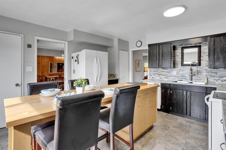 Photo 14 at 2412 E 40th Avenue, Collingwood VE, Vancouver East