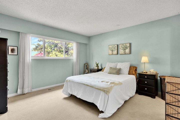 Photo 15 at 2412 E 40th Avenue, Collingwood VE, Vancouver East