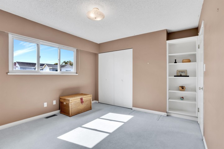 Photo 19 at 2412 E 40th Avenue, Collingwood VE, Vancouver East