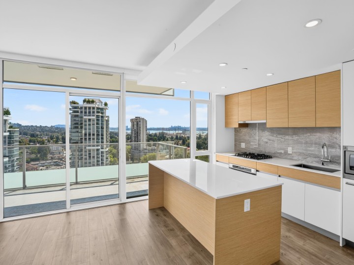 Photo 8 at 1802 - 200 Klahanie Court, Park Royal, West Vancouver