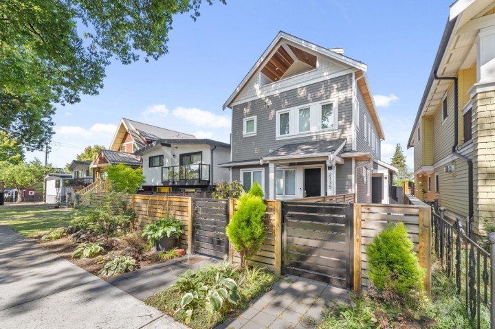 Photo 4 at 2137 E 2nd Avenue, Grandview Woodland, Vancouver East