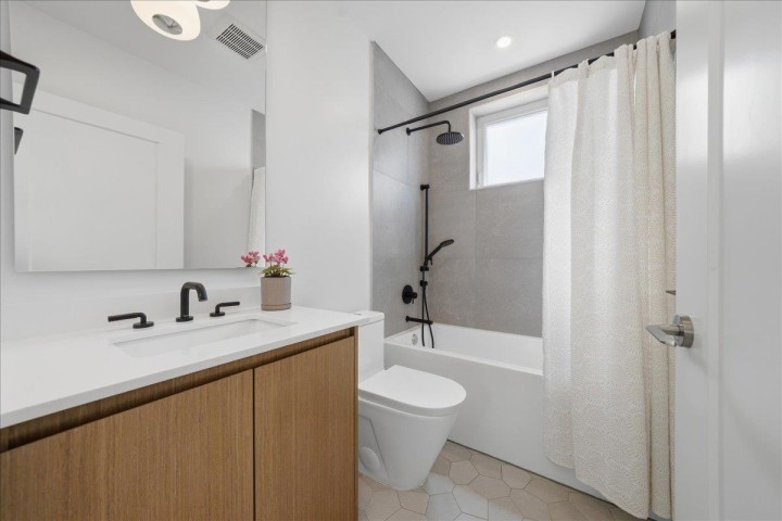 Photo 21 at 2137 E 2nd Avenue, Grandview Woodland, Vancouver East
