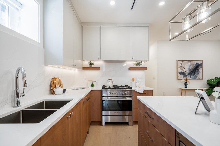 Photo 13 at 2 - 1845 E 51st Avenue, Killarney VE, Vancouver East