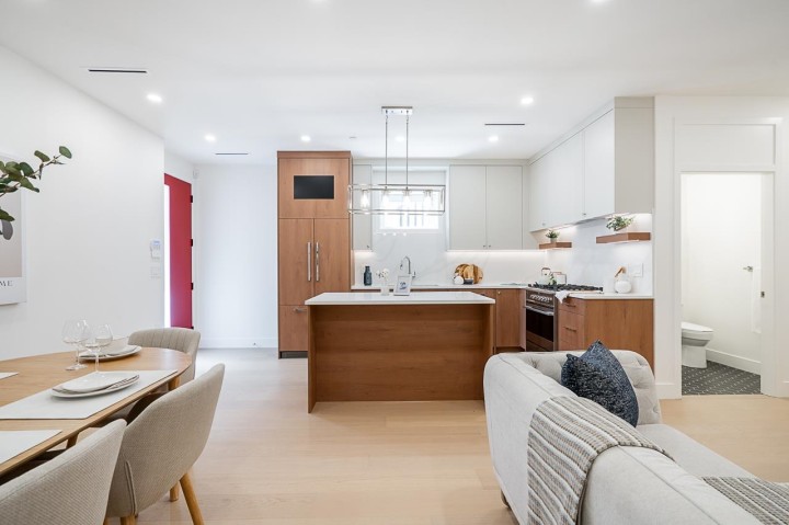 Photo 9 at 2 - 1845 E 51st Avenue, Killarney VE, Vancouver East