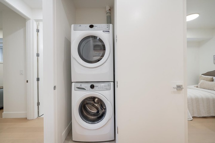 Photo 33 at 2 - 1845 E 51st Avenue, Killarney VE, Vancouver East