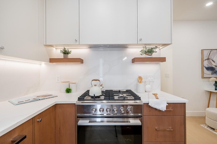 Photo 15 at 2 - 1845 E 51st Avenue, Killarney VE, Vancouver East