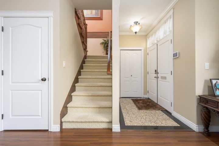Photo 17 at 36 E 54 Avenue, South Vancouver, Vancouver East