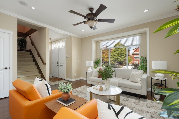 Photo 4 at 36 E 54 Avenue, South Vancouver, Vancouver East