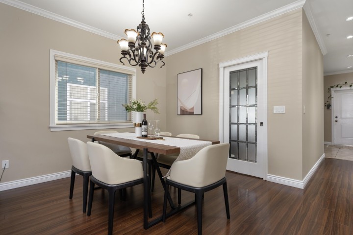 Photo 8 at 36 E 54 Avenue, South Vancouver, Vancouver East