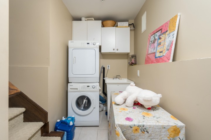 Photo 25 at 36 E 54 Avenue, South Vancouver, Vancouver East