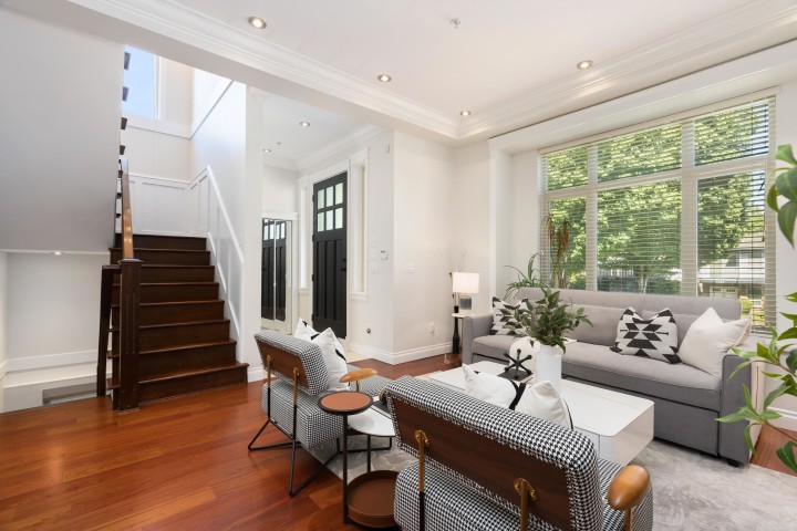 Photo 7 at 6387 Prince Albert Street, Fraser VE, Vancouver East