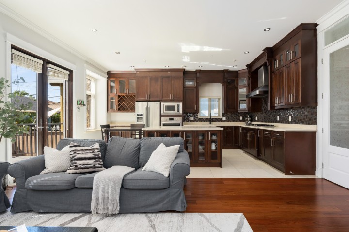 Photo 19 at 6387 Prince Albert Street, Fraser VE, Vancouver East