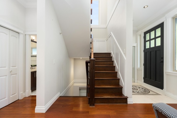 Photo 8 at 6387 Prince Albert Street, Fraser VE, Vancouver East